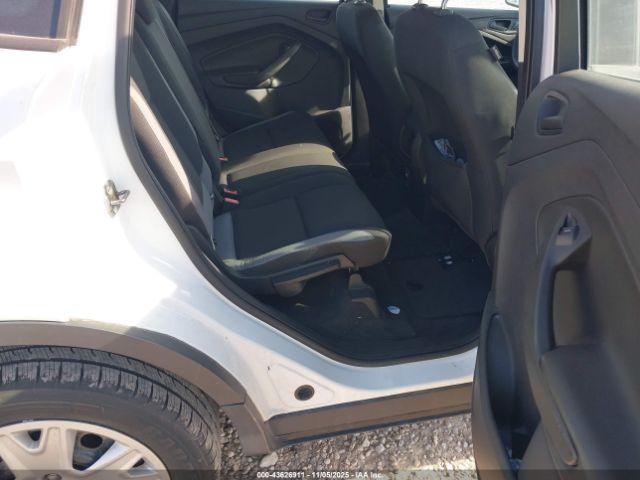 Ford Escape S Image 6