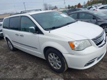  Salvage Chrysler Town & Country