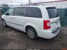 Chrysler Town & Country Touring-l Image 2