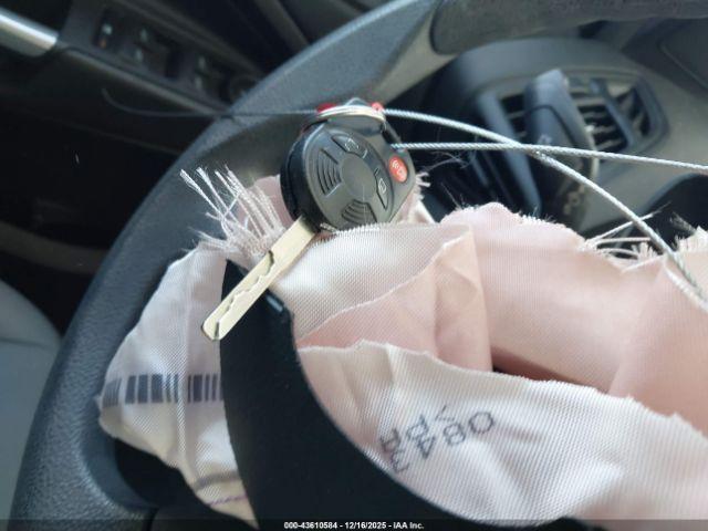 Ford Escape Se Image 11