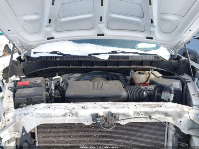 Chevrolet Silverado 1500 Work Truck Image 3