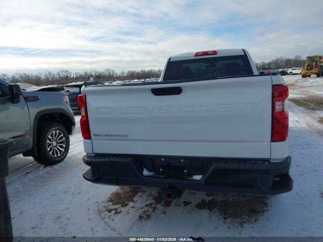 Chevrolet Silverado 1500 Work Truck Image 7