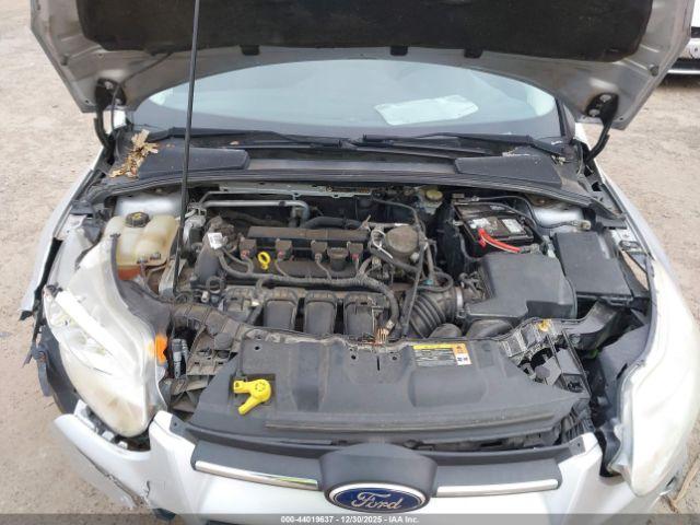 Ford Focus S Image 4