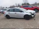 Ford Focus S Image 10