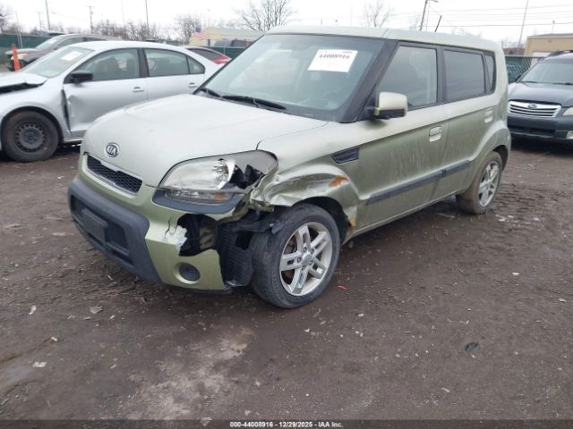 Kia Soul + Image 2