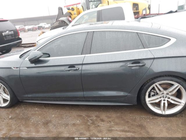 Audi A5 45 Premium Image 9