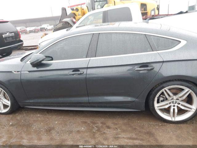 Audi A5 45 Premium Image 9