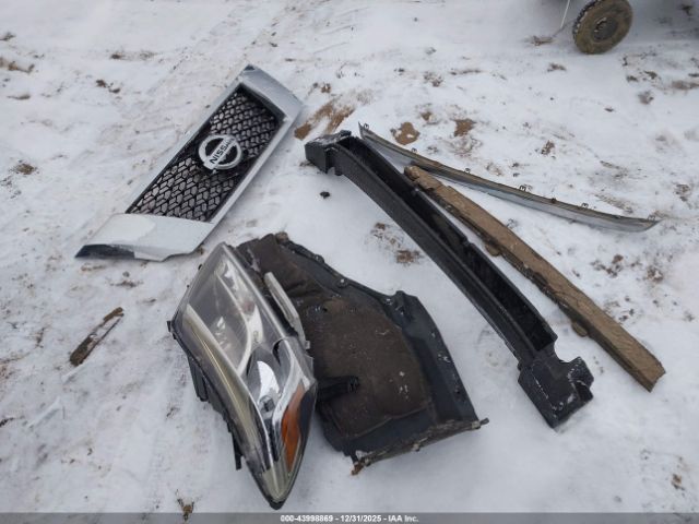 Nissan Pathfinder S Image 14