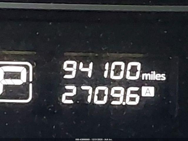 Nissan Pathfinder S Image 15