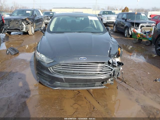 Ford Fusion Se Image 4