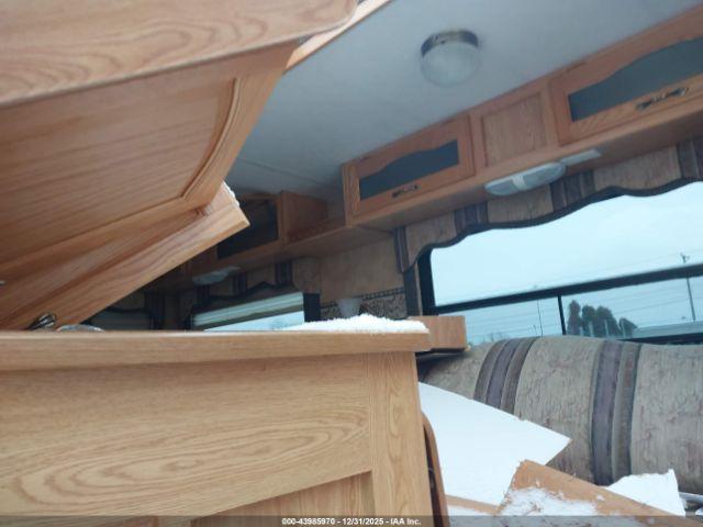 Keystone Laredo (29bh) Image 3