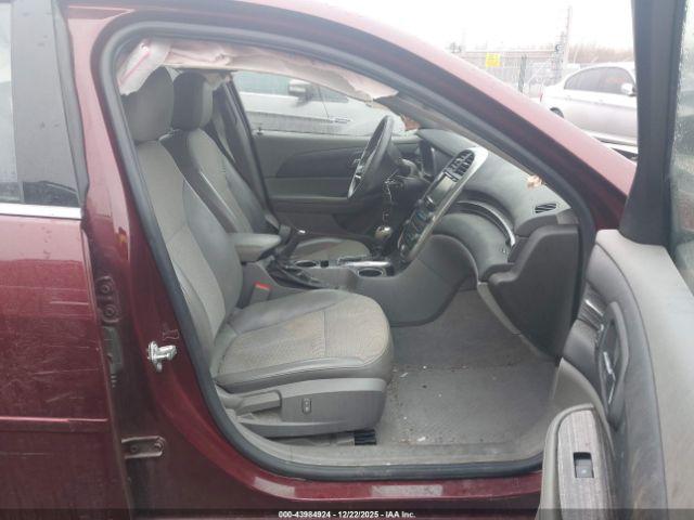 Chevrolet Malibu 1lt Image 9