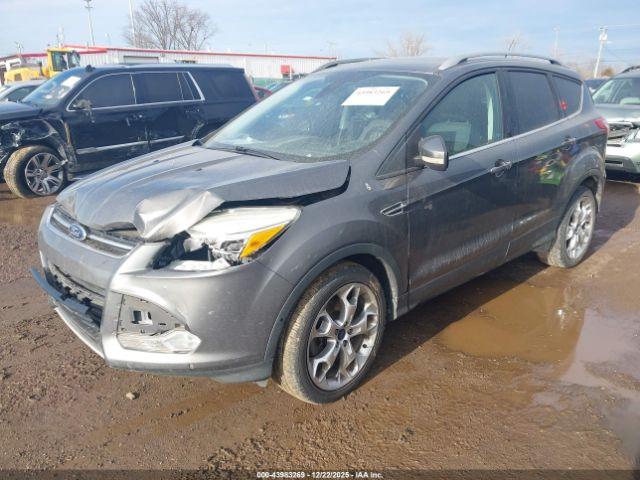 Ford Escape Titanium Image 18