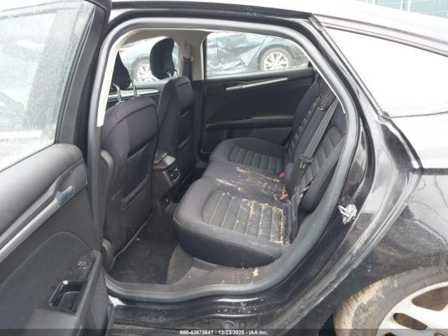 Ford Fusion Se Image 6