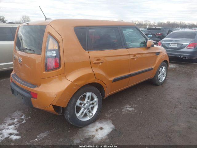 Kia Soul + Image 6