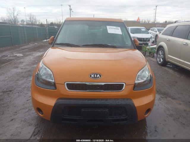 Kia Soul + Image 3