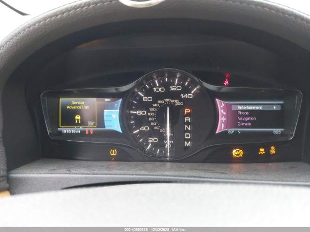 Lincoln MKX Image 11