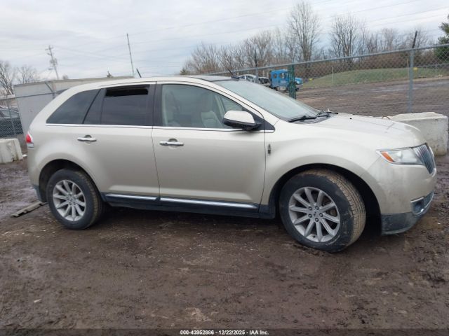 Lincoln MKX Image 12