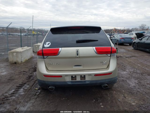 Lincoln MKX Image 13