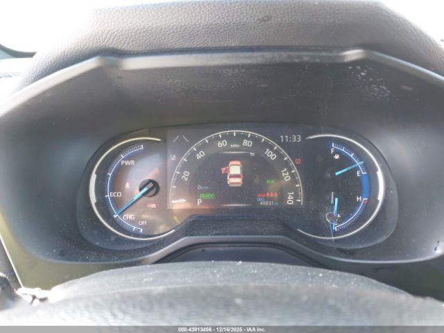 Toyota RAV4 Xse Image 5