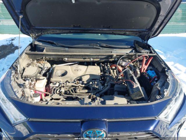 Toyota RAV4 Xse Image 4