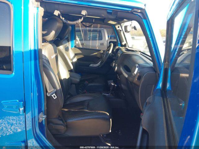 Jeep Wrangler Sahara Image 3