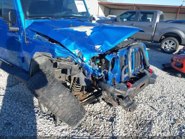 Jeep Wrangler Sahara Image 6