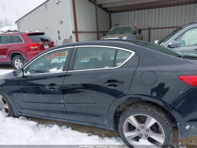 Acura ILX 2.0l Image 12