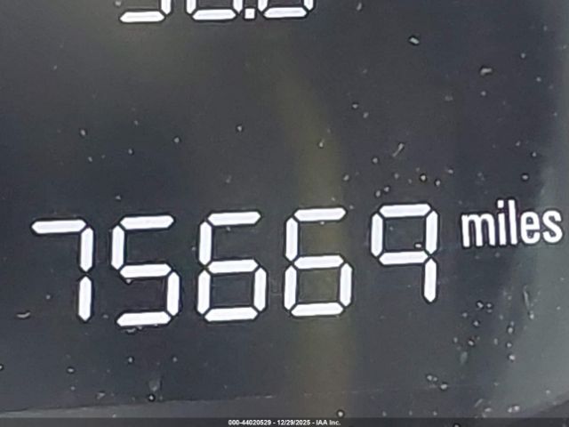 Chevrolet Spark 1lt Cvt Image 13