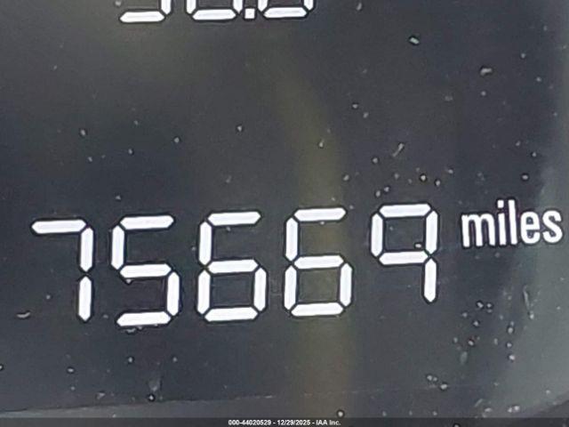 Chevrolet Spark 1lt Cvt Image 13