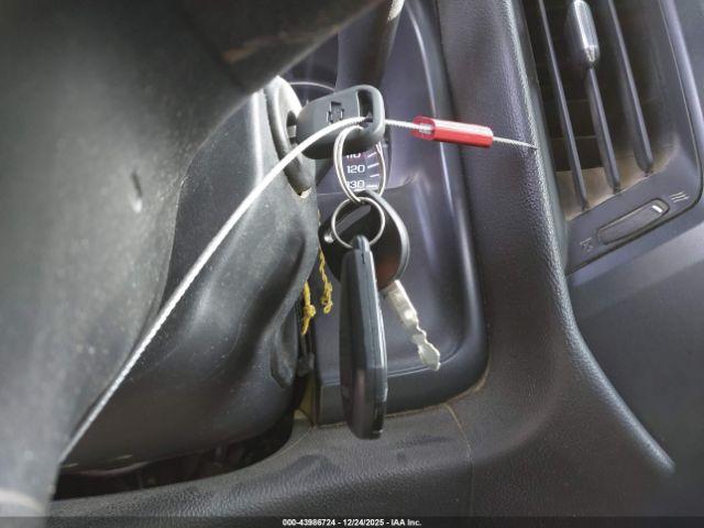 Chevrolet Silverado 2500 Wt Image 6