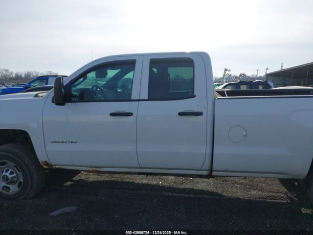 Chevrolet Silverado 2500 Wt Image 3
