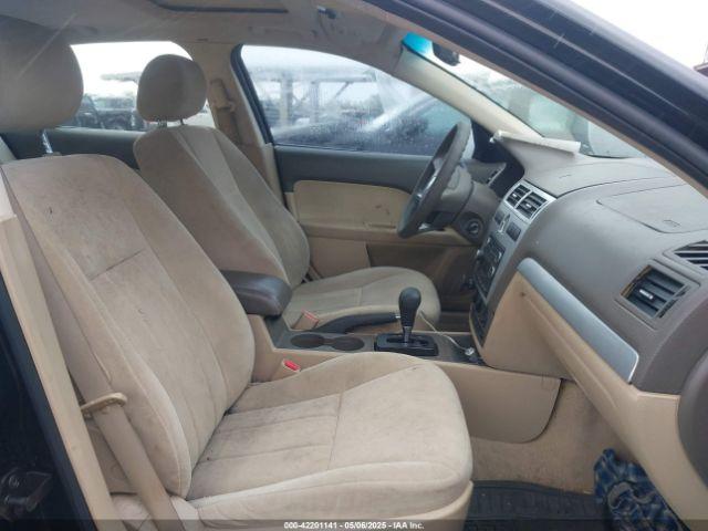 Mercury Milan V6 Image 3