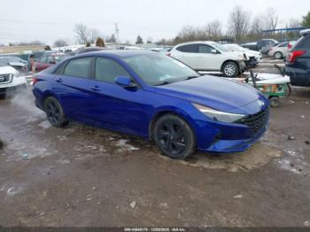  Salvage Hyundai ELANTRA