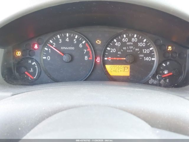 Nissan Frontier S Image 2