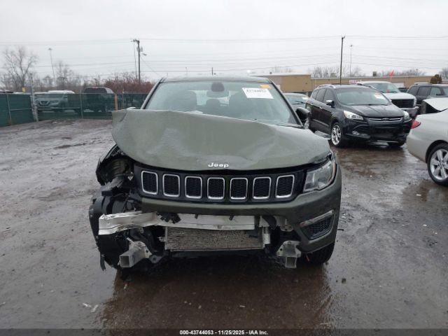 Jeep Compass Sport 4x4 Image 10