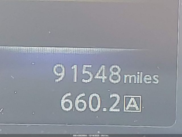 INFINITI Q50 Premium Image 12