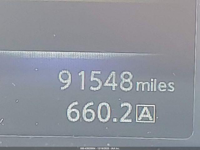 INFINITI Q50 Premium Image 12