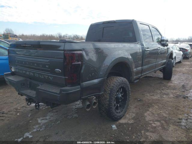 Ford F-250 Platinum Image 10