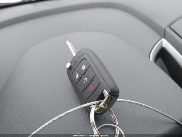 Chevrolet Trax Lt Image 13