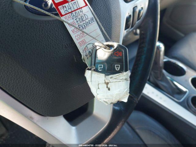 Ford Explorer Xlt Image 7