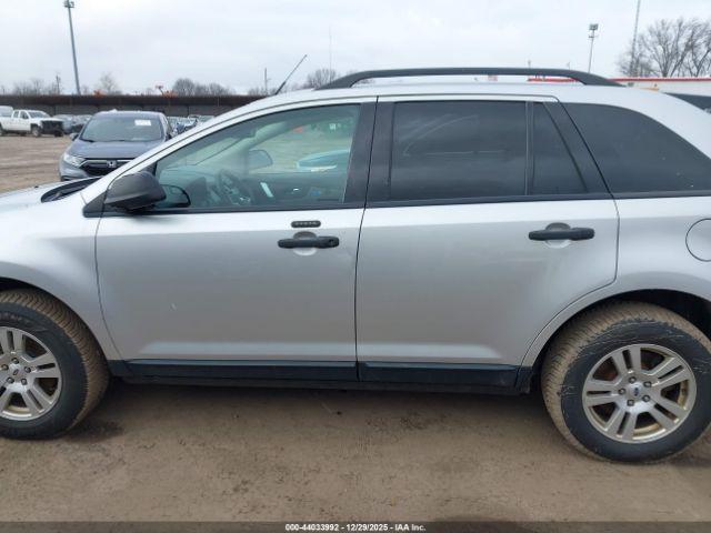 Ford Edge Se Image 3