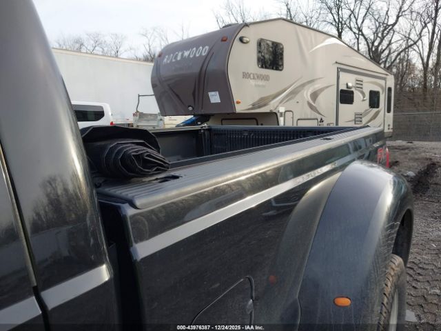 Ford F-350 Xlt Image 11