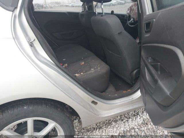 Ford Fiesta Se Image 16