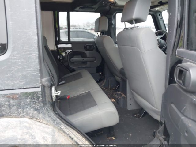 Jeep Wrangler Unlimited X Image 5