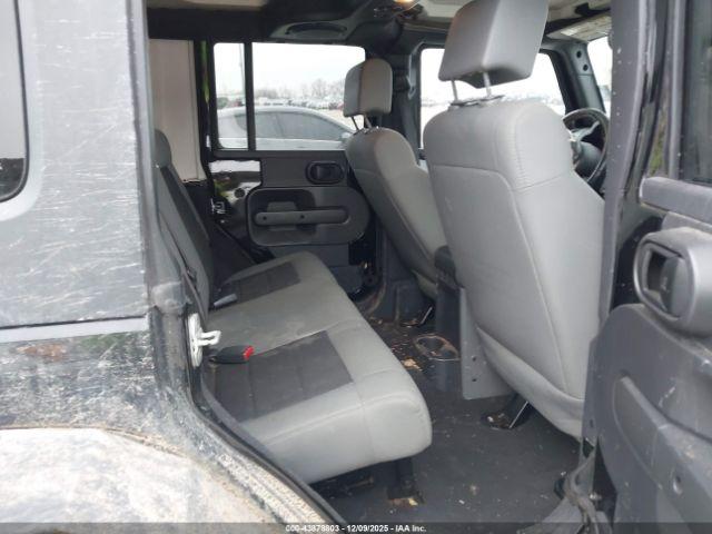 Jeep Wrangler Unlimited X Image 5