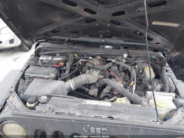 Jeep Wrangler Unlimited X Image 9