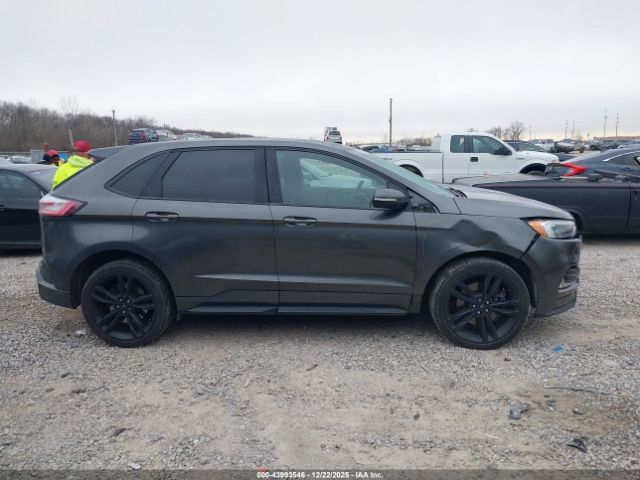 Ford Edge St Image 17