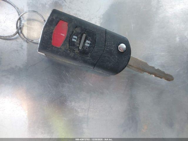 Mazda Mazda5 Sport Image 9