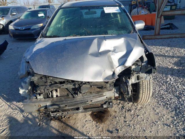 Mazda Mazda5 Sport Image 17